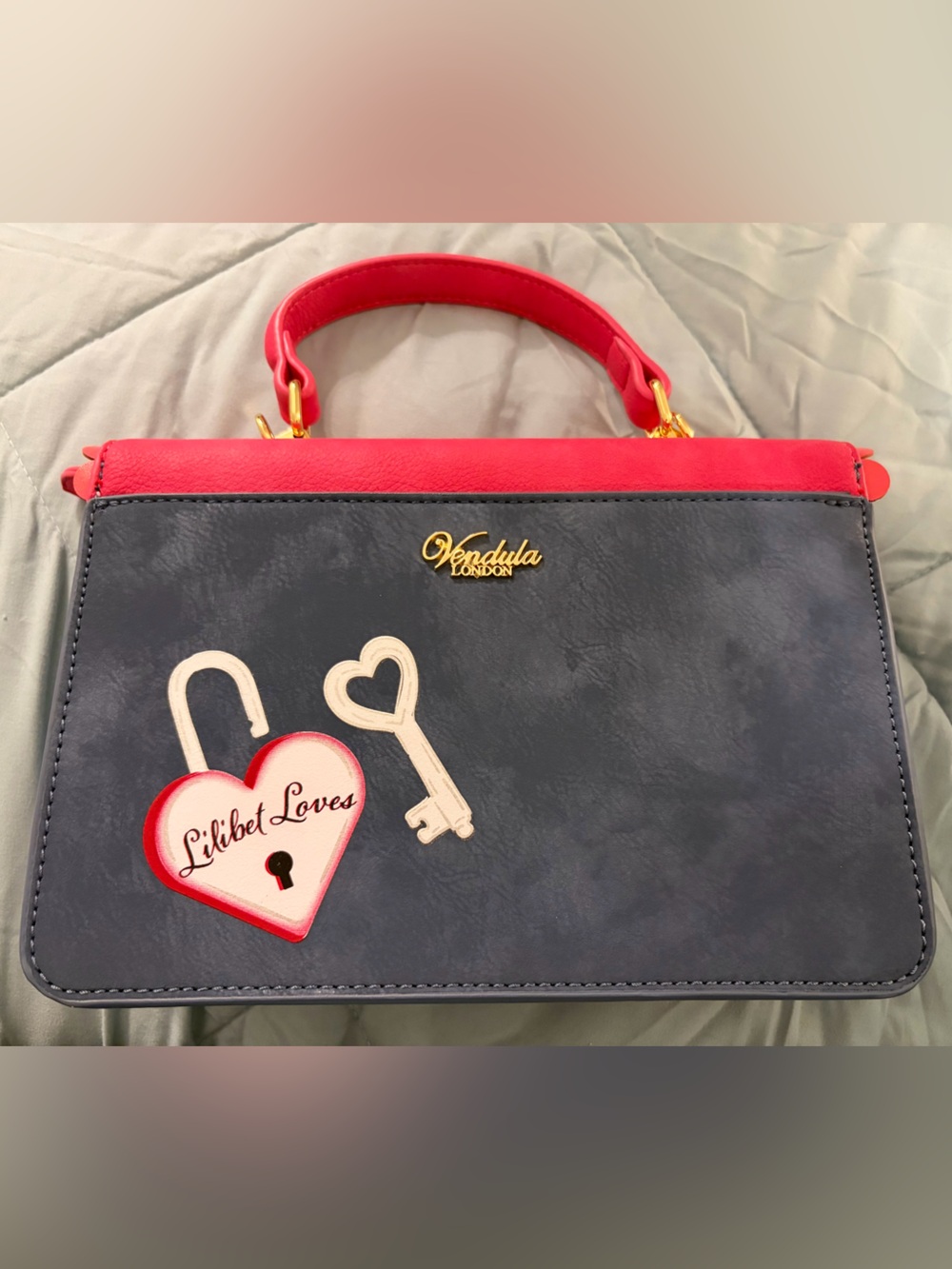Vendula London “Take Me to London” Big Ben Embroidered Pink Collectible Handbag - Picture 2 of 5